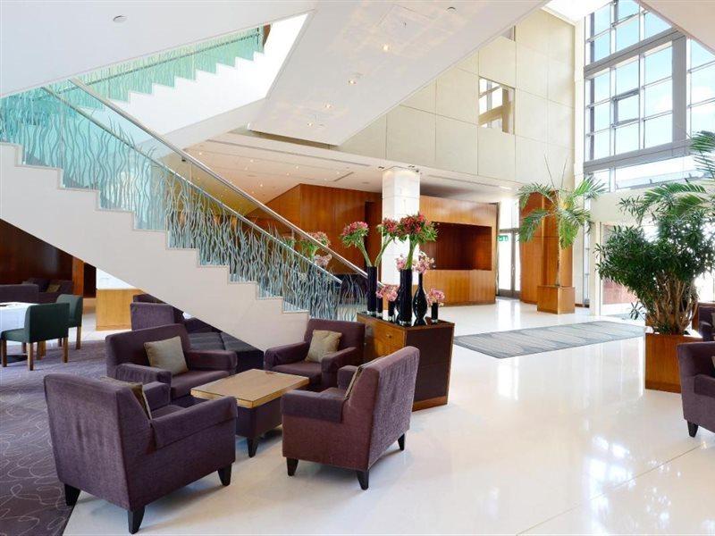 Canary Riverside Plaza Hotel Лондон Екстер'єр фото Lobby