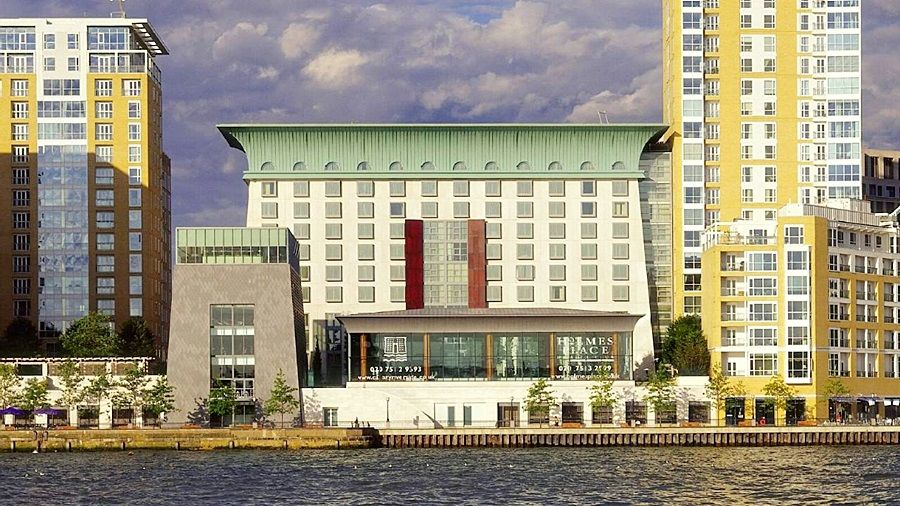 Canary Riverside Plaza Hotel Лондон Екстер'єр фото The Riverview Hotel
